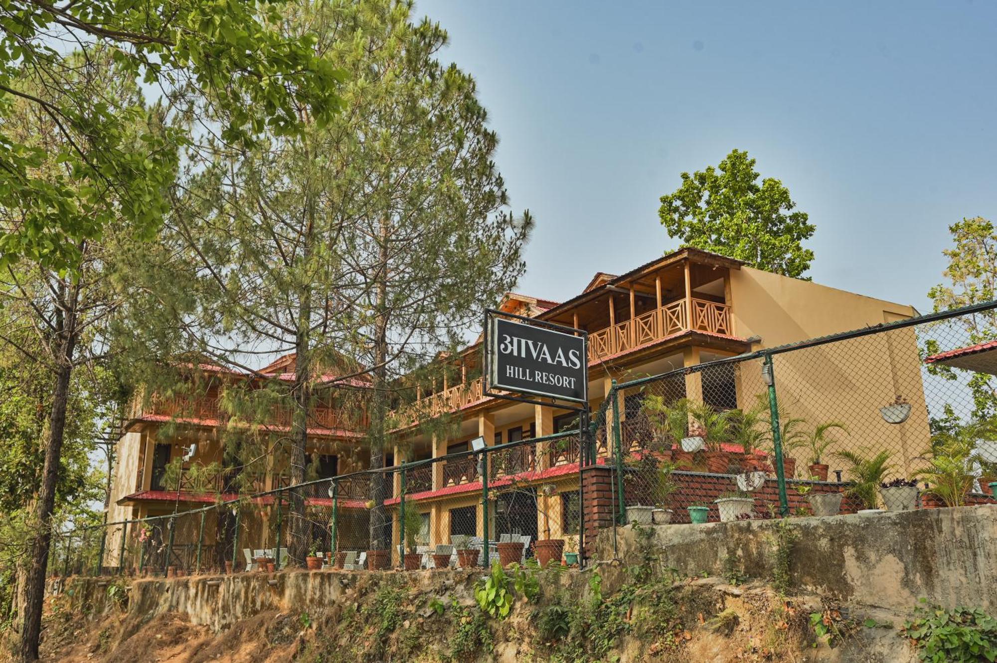Aavaas Hill Resort Lansdowne Exterior foto